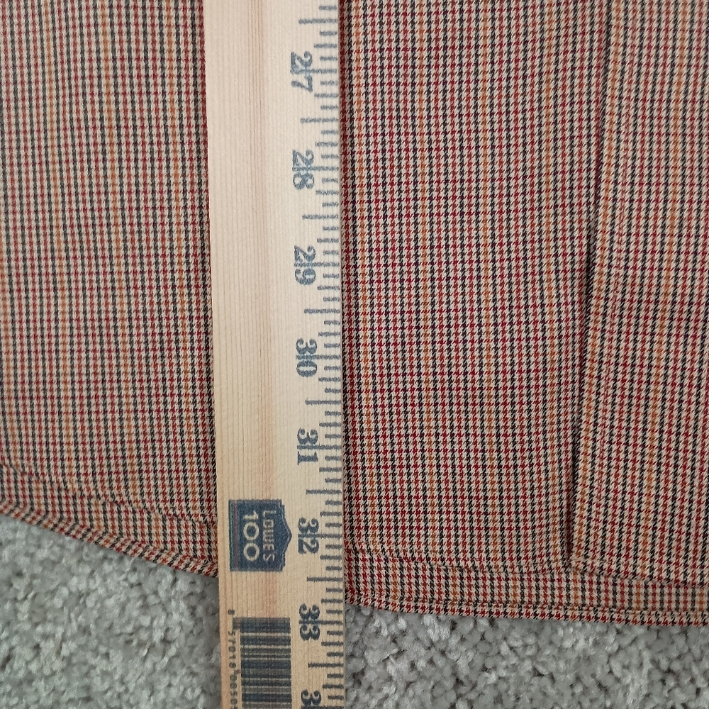Jos A Bank Large Gun Club Check Traveler's Collection Mens Shirt - Picture 7 of 8